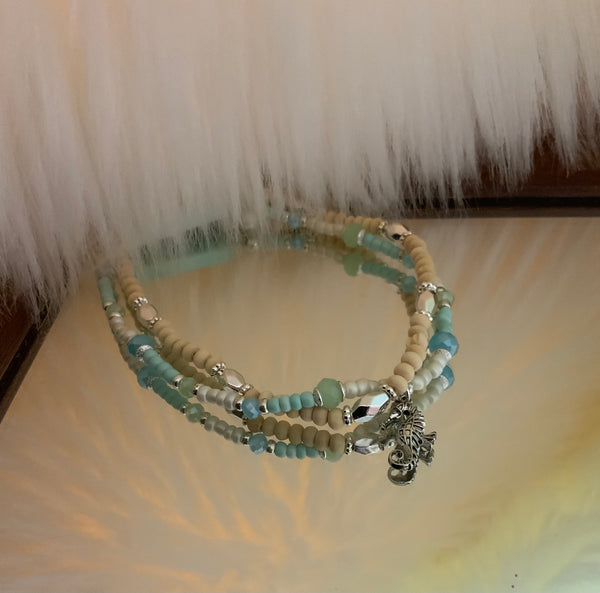 Sea Foam and Sand Seahorse anklet