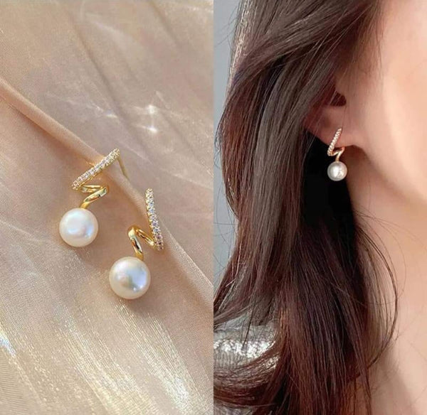 Gold Rhinestone & Pearl Earrings